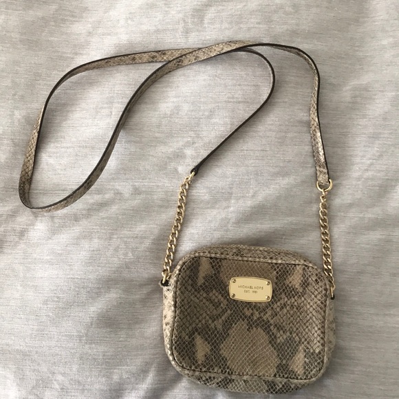 Michael Kors Snakeskin crossbody - Picture 1 of 4